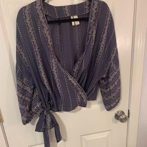 NWOT Japna Women's Tie Waist Wrap Blouse